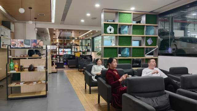 天娱国际-邵阳比亚迪王朝网4S店：热情服务修车无忧(图6)